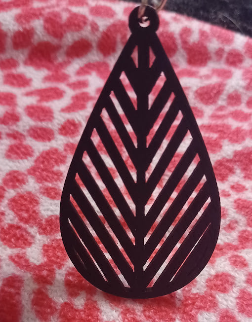Rain Drop Black Earrings
